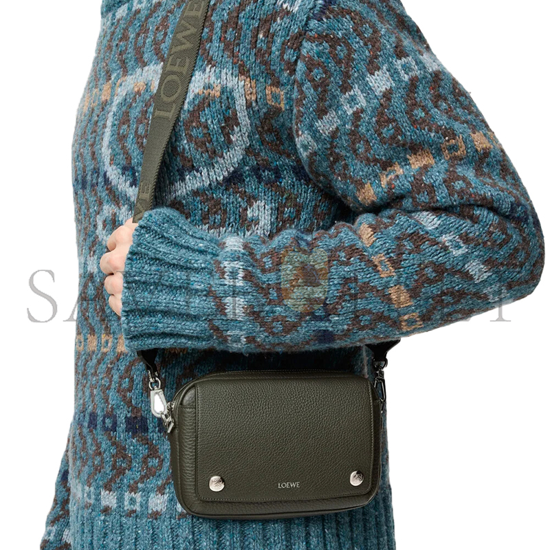 LOEWE SMALL PEBBLE MESSENGER BAG IN SUPPLE GRAINED CALFSKIN BANBPCBX01 (20*12.5*6cm)